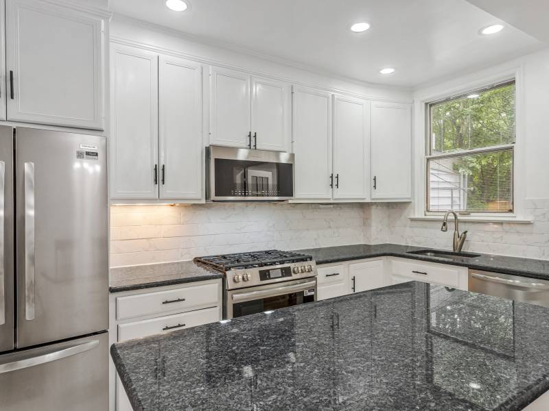 4414 Volta Place, Washington, DC 20007-1539 United States