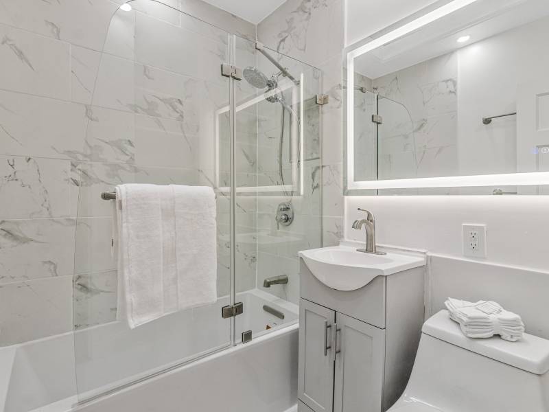 4414 Volta Place, Washington, DC 20007-1539 United States